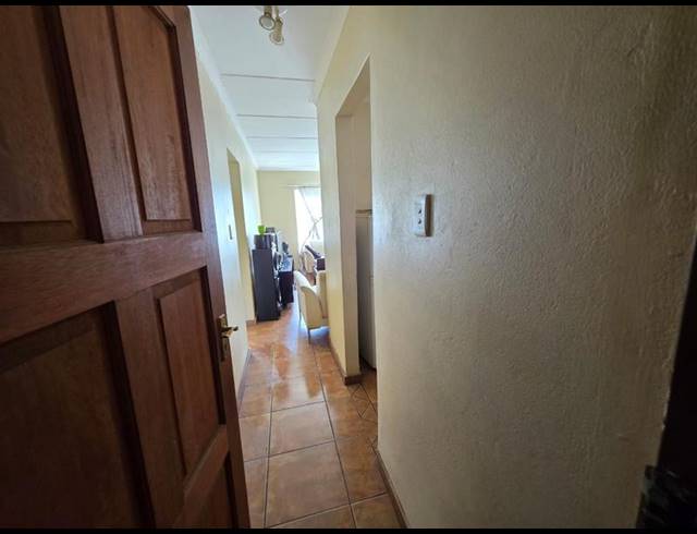 2 BEDROOM APARTMENT FOR SALE IN GREENHILLS EXT 3